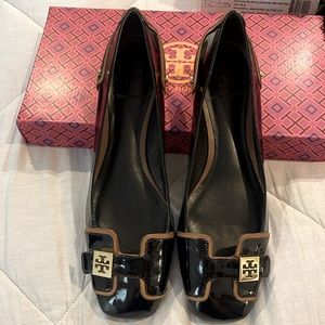 Tory Burch black/brown flats